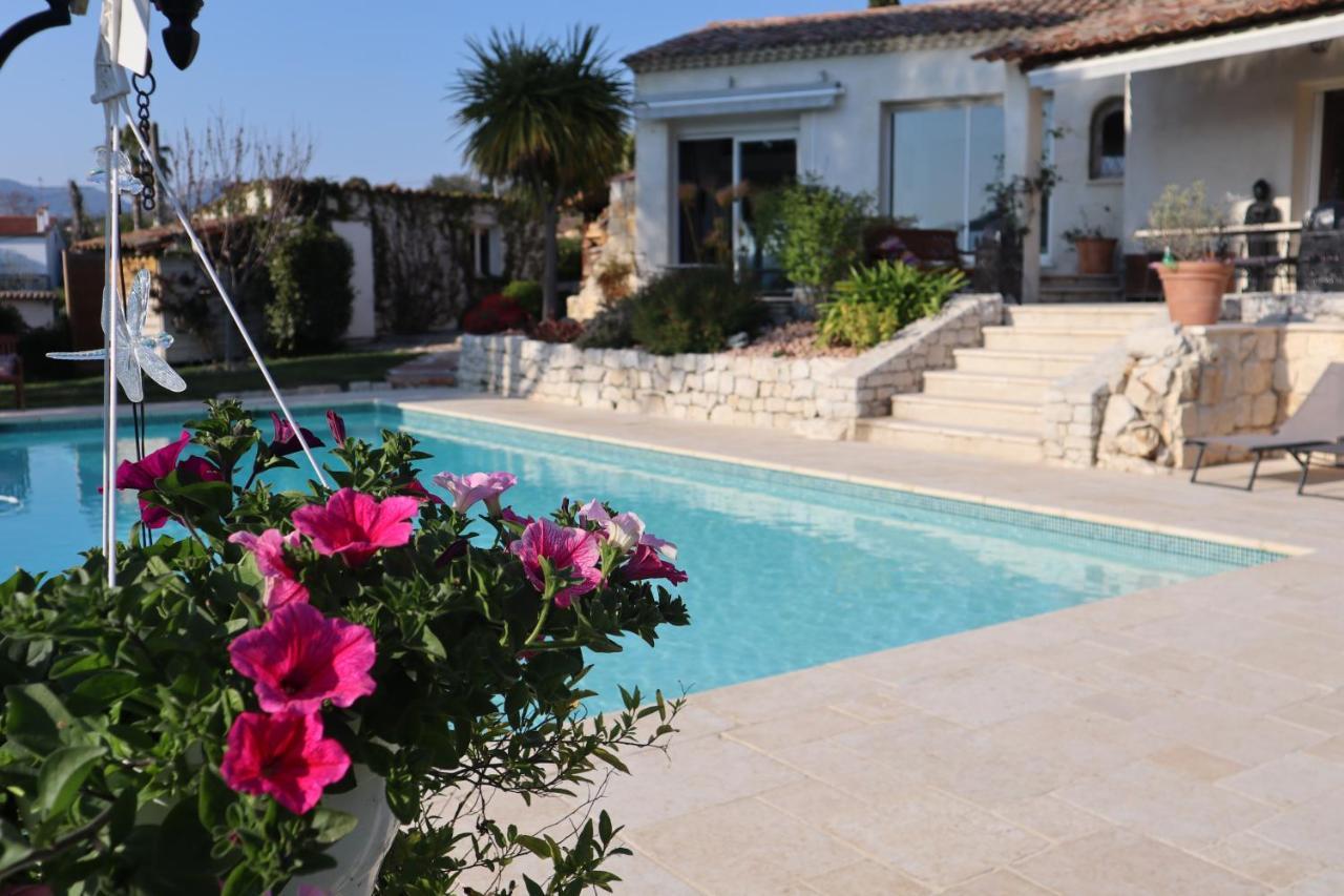 La Sousta Hotel La Colle-sur-Loup Bagian luar foto